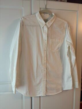 L.L.Bean Organic Cotton White Button Down Shirt Women's Medium Classic Fit